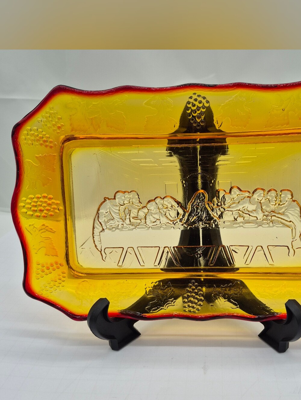 VTG Amberina Glass"The Last Supper" bread tray or serving plate w/Scalloped Edge